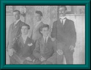 Les cinq fr�res Martel